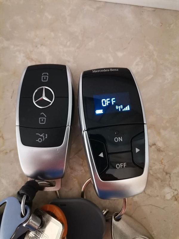 Gebraucht Mercedes C200 184 PS (135 kW) 2018 Silber Kombi