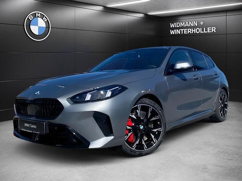 Grau Neu 2025 BMW 120 M Sport Kleinwagen | 45.380 € - Bild 1/3