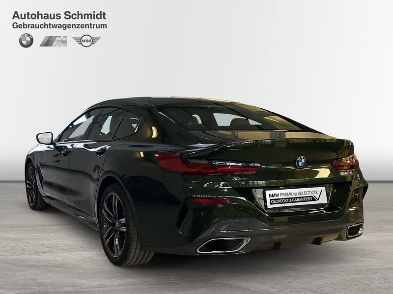 Gebraucht BMW 840 Efficient Dynamics 340 PS (250 kW) 2025 Sanremo green Coupé