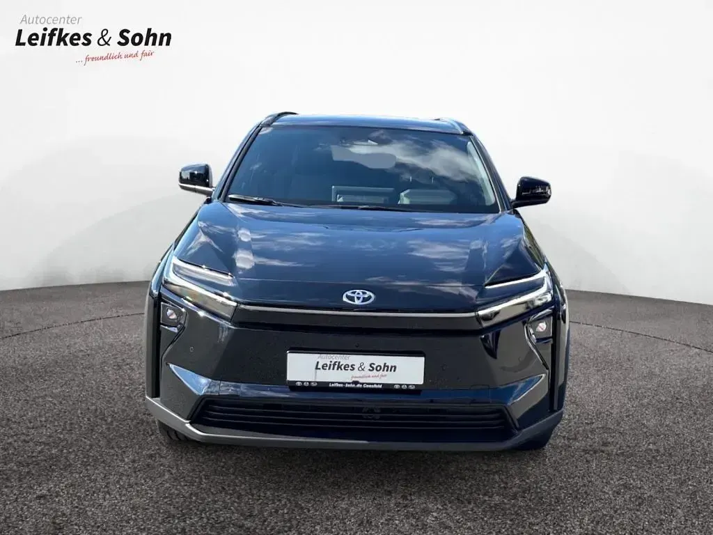 Neu Toyota bZ4X 164 kW (224 PS) 2026 Schwarz SUV