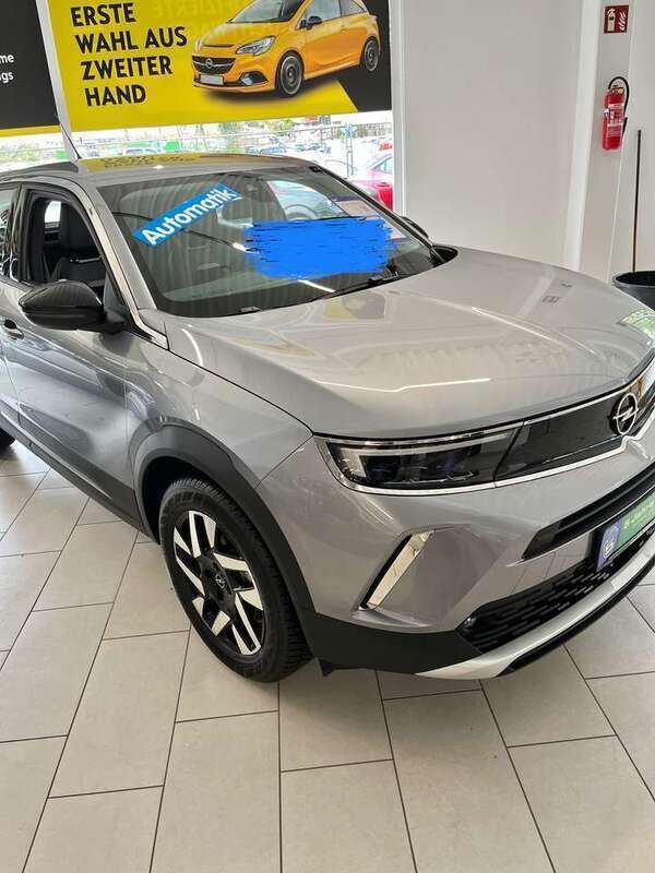 Silber Gebraucht 2022 Opel Mokka-e Elegance SUV | 20.900 € (Fairer Preis) - Bild 1/3