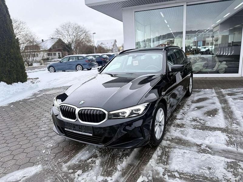 Gebraucht BMW 320 190 PS (139 kW) 2023 Schwarz Kombi