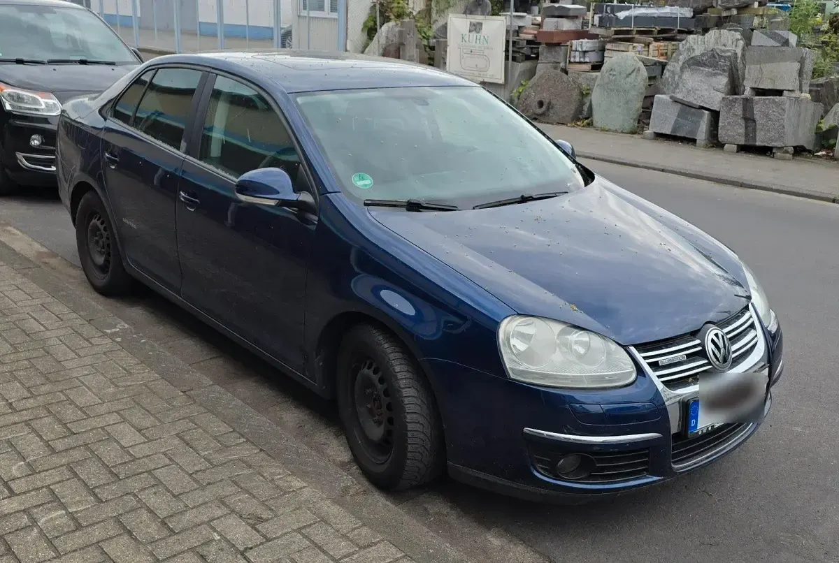 Brugt VW Jetta 105 HK (77 kW) 2008 Blå Sedan
