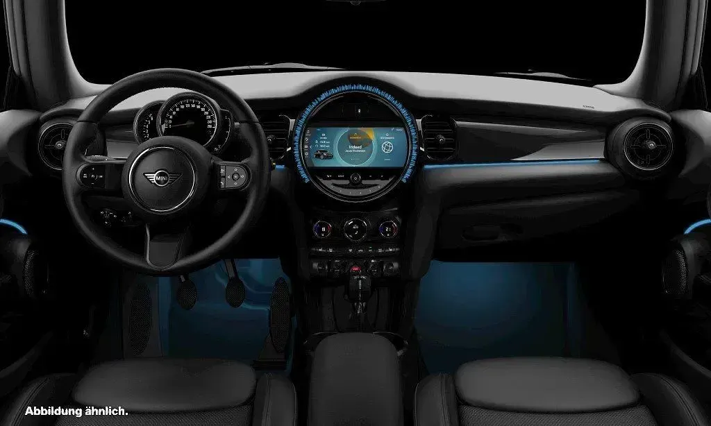 Używany Mini Cooper 136 KM (100 kW) 2023 Czarny Hatchback