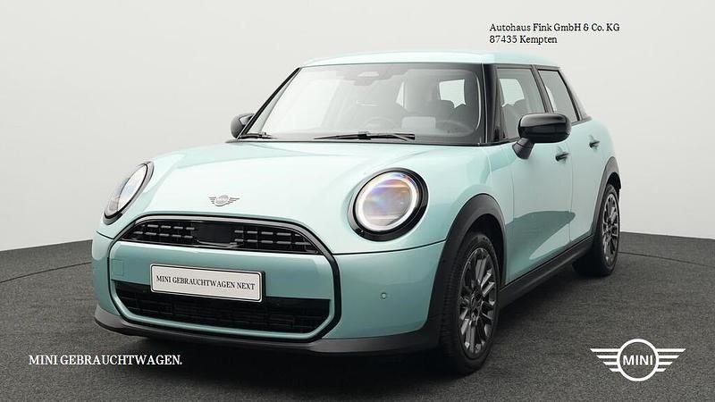 Gebraucht Mini Cooper 156 PS (114 kW) 2024 Ocean wave green (metallic) Kleinwagen