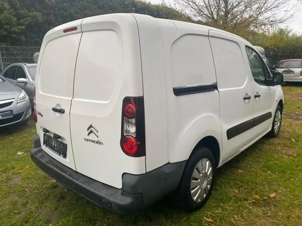 Gebraucht Citroën Berlingo 90 PS (66 kW) 2016 Weiss Van / Kleinbus