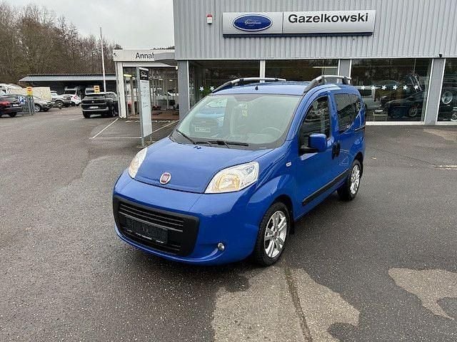 Blau Gebraucht 2014 Fiat Qubo Trekking Van / Kleinbus | 5.900 € (Fairer Preis) - Bild 1/4
