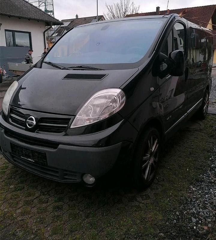 Gebraucht Nissan Primastar 115 PS (84 kW) 2014 Schwarz Van / Kleinbus