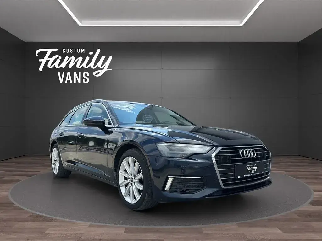 Gebraucht Audi A6 Sport 163 PS (119 kW) 2021 Blau Kombi