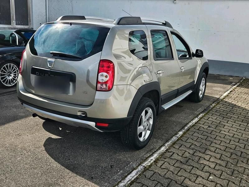 Gebraucht Dacia Duster 107 PS (78 kW) 2011 Gold SUV