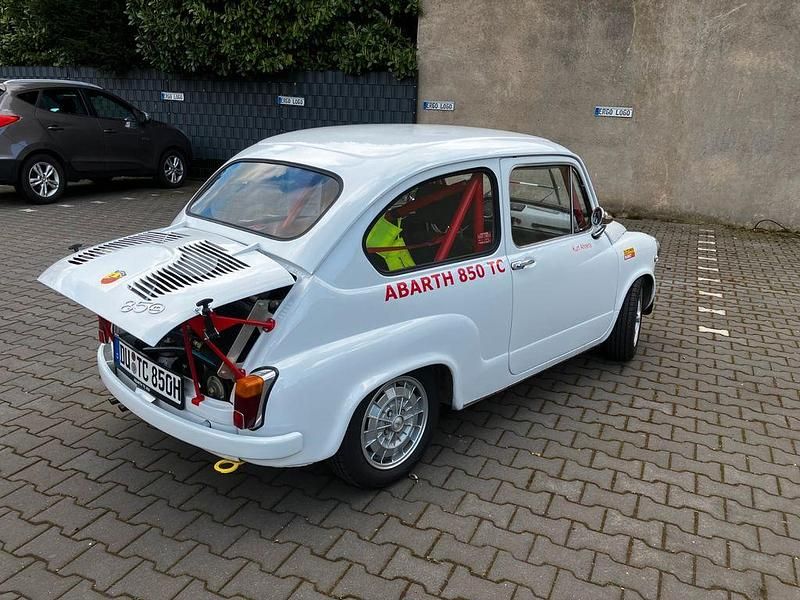Gebraucht Abarth 850 Basis 69 PS (50 kW) 1978 Weiß Coupé