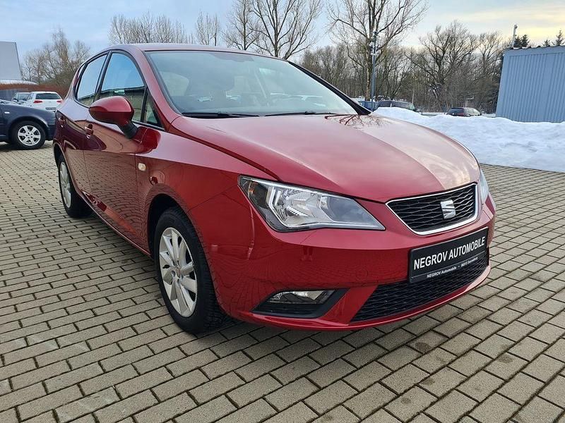 Gebraucht Seat Ibiza Sun 105 PS (77 kW) 2015 Rot Limousine