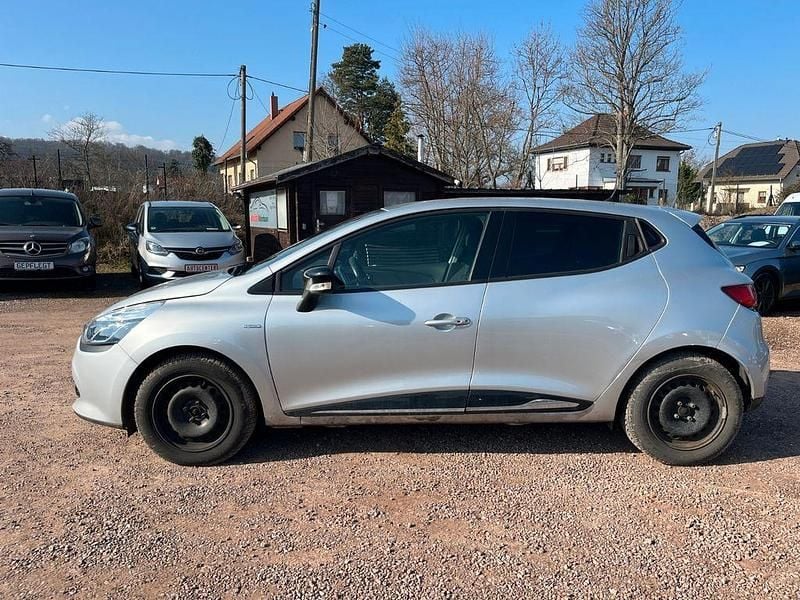 Gebraucht Renault Clio IV LIMITED 90 PS (66 kW) 2015 Grau Limousine