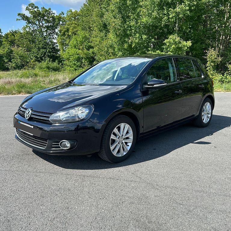 Schwarz Gebraucht 2011 VW Golf VI Style Limousine | 4.650 € (Guter Preis) - Bild 1/4
