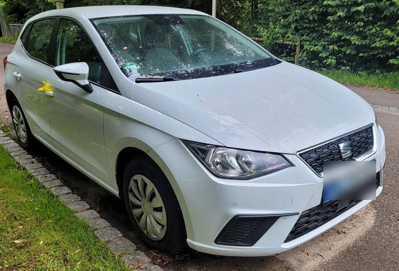 Weiß Gebraucht 2018 Seat Ibiza Style Kleinwagen | 10.500 € (Fairer Preis) - Bild 1/4