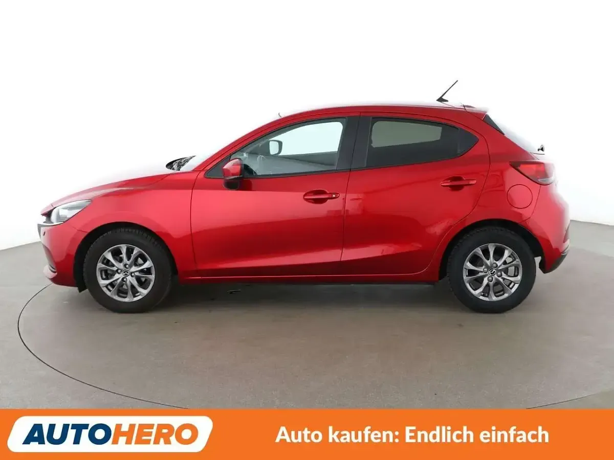 Gebraucht Mazda 2 Exclusive-Line 75 PS (55 kW) 2021 Magmarot Limousine