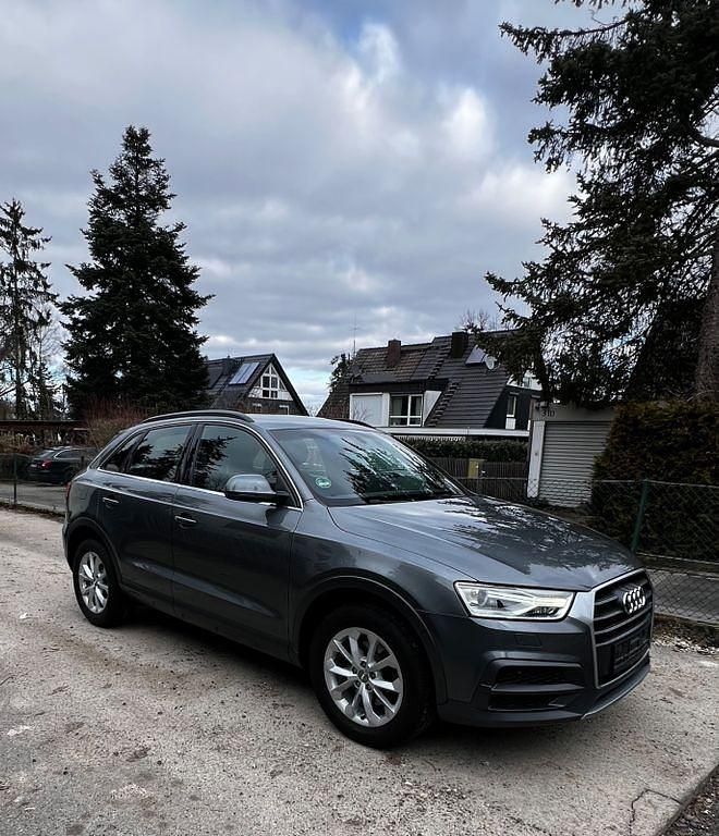 Gebraucht Audi Q3 Design 150 PS (110 kW) 2017 Grau SUV