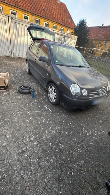 Gebraucht VW Polo 65 PS (47 kW) 2002 Schwarz Kleinwagen