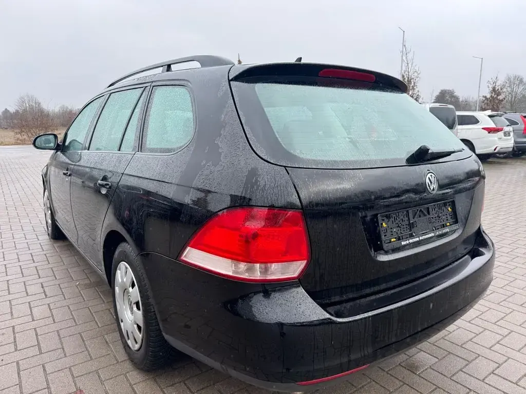 Gebraucht VW Golf V Trendline 105 PS (77 kW) 2008 Schwarz Kombi