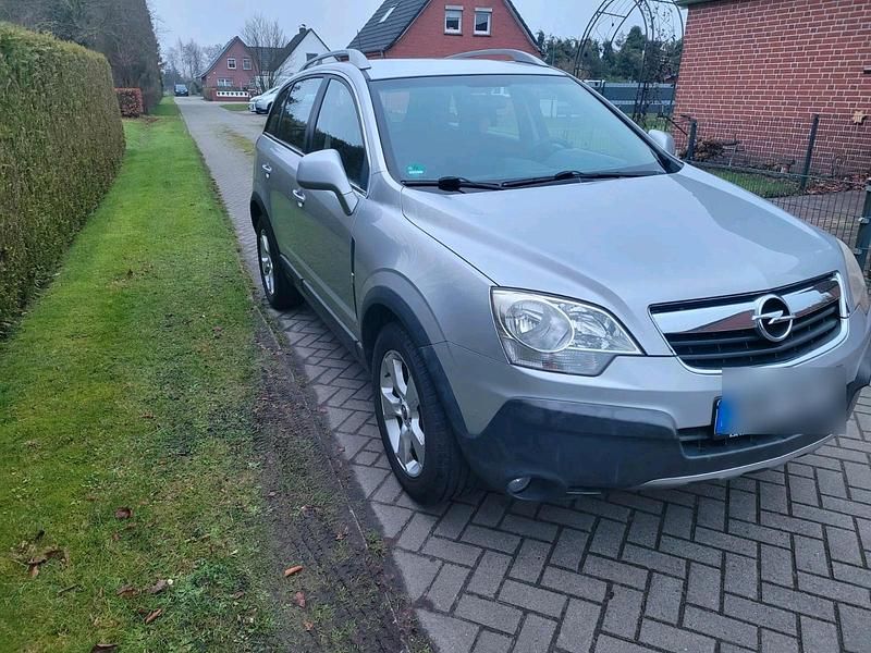 Silber Gebraucht 2008 Opel Antara SUV | 4.900 € (Etwas zu teuer) - Bild 1/4