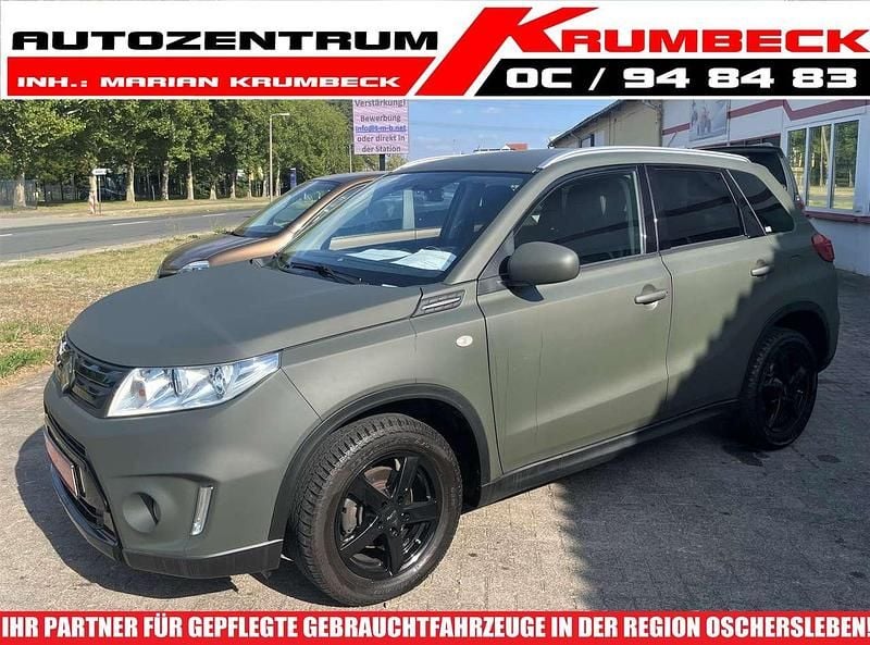 Grün Gebraucht 2018 Suzuki Vitara SUV | 11.590 € (Superpreis) - Bild 1/4