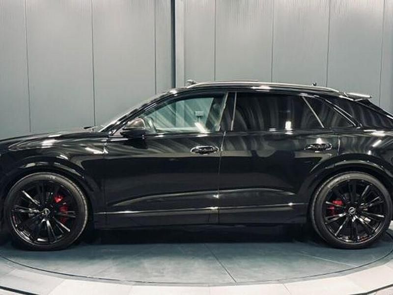 Gebraucht Audi Q8 Competition 286 PS (210 kW) 2023 Schwarz SUV