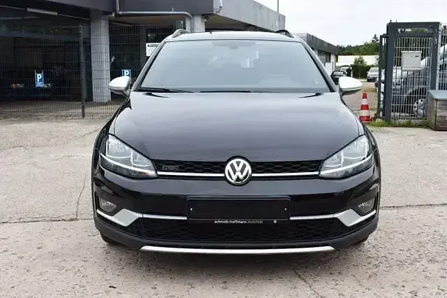 Gebraucht VW Golf Alltrack 179 PS (131 kW) 2017 Schwarz Kombi