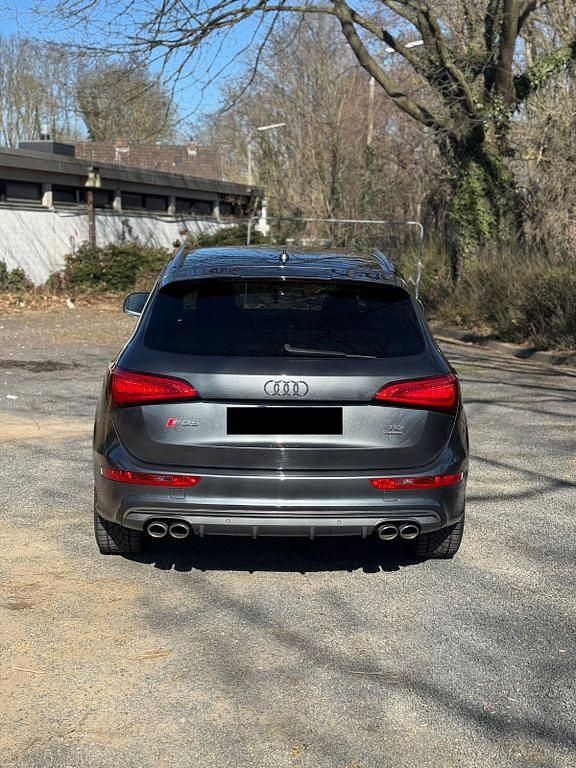 Grau Gebraucht 2015 Audi SQ5 Comfort SUV | 22.999 € (Fairer Preis) - Bild 1/4