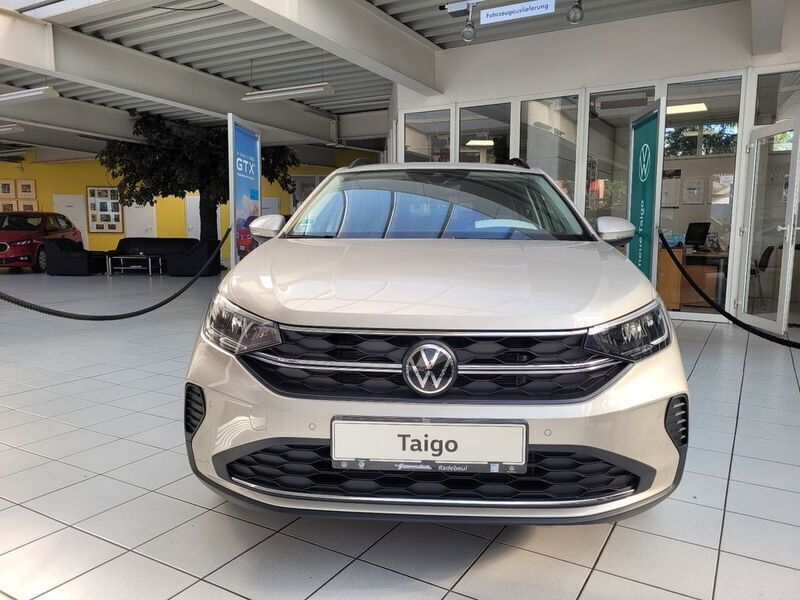Gebraucht VW Taigo Move 95 PS (69 kW) 2023 Silber SUV