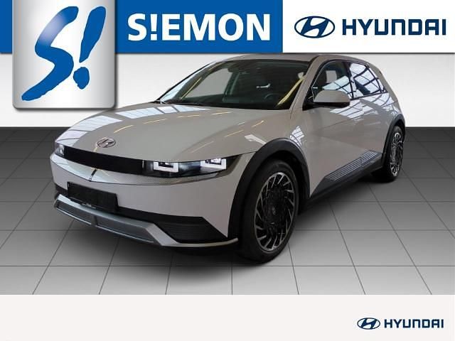 Weiss Gebraucht 2024 Hyundai Ioniq 6 Techniq Limousine | 30.730 € (Superpreis) - Bild 1/4