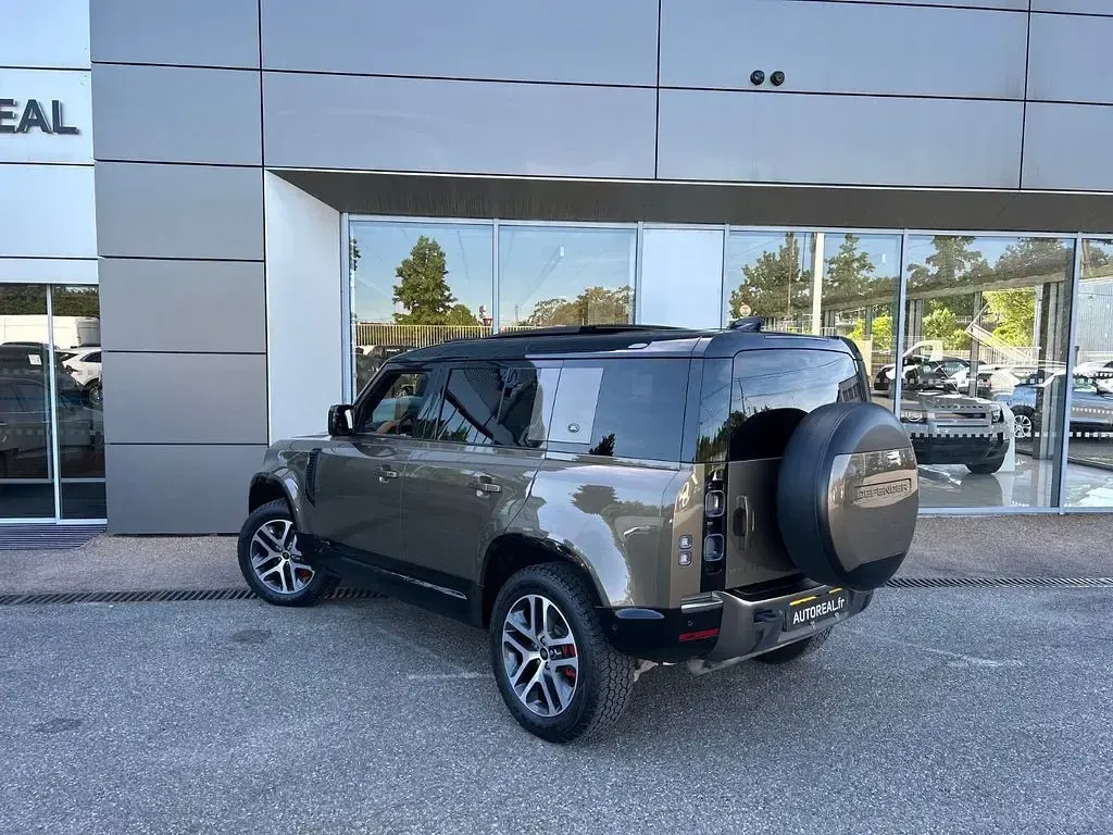 Gebraucht Land Rover Defender 400 PS (294 kW) 2021 SUV