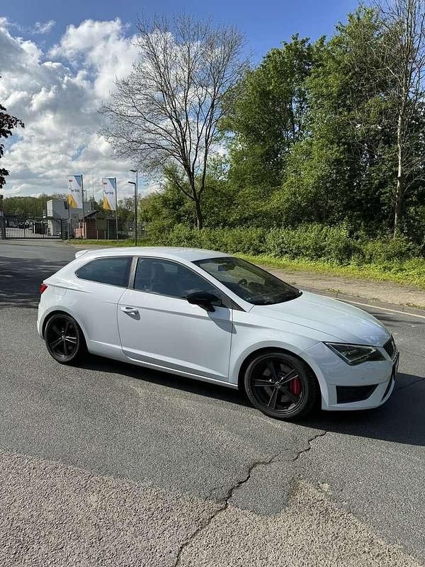Gebraucht Seat Leon CUPRA 280 PS (205 kW) 2014 Grau Coupé