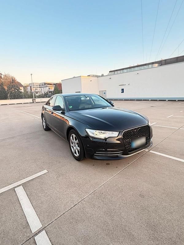 Używany Audi A6 177 KM (130 kW) 2014 Czarny Sedan/Limuzyna