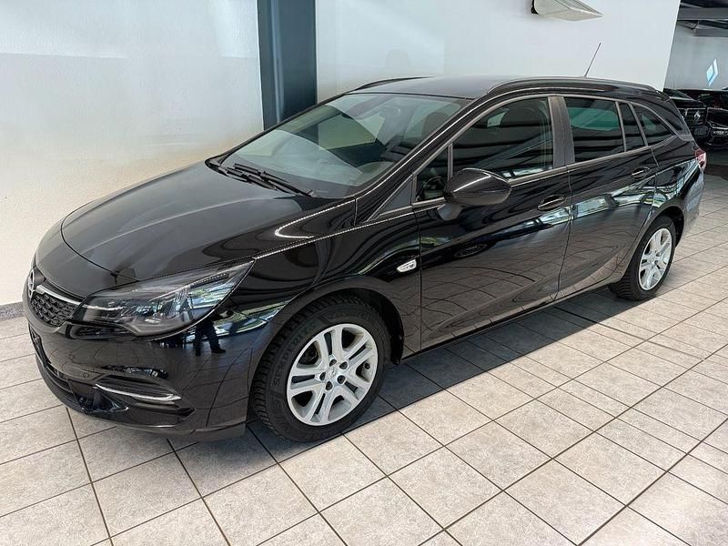 Schwarz Gebraucht 2022 Opel Astra Edition Kombi | 12.490 € (Superpreis) - Bild 1/4