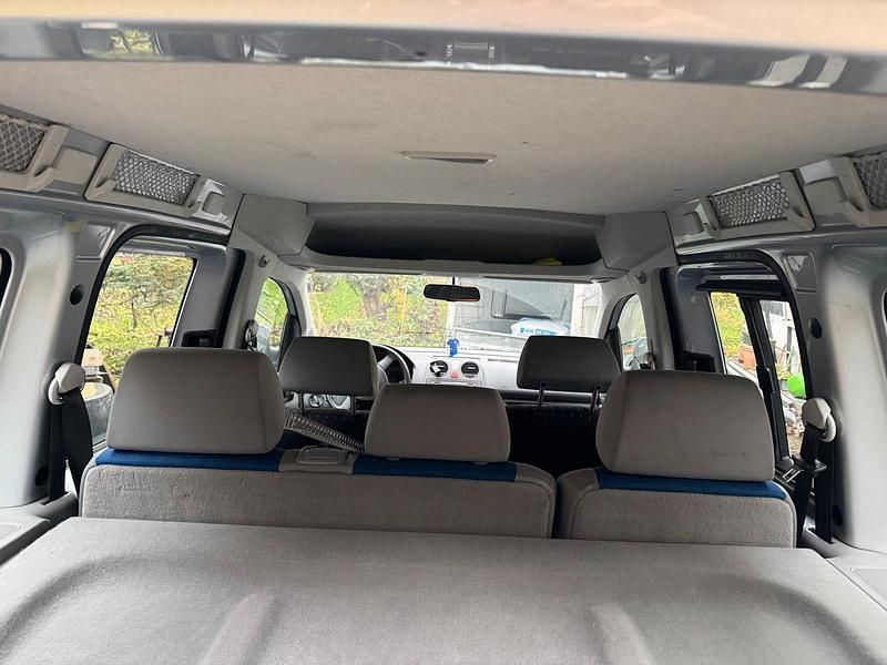 Grau Gebraucht 2008 VW Caddy Life Van / Kleinbus | 5.400 € (Etwas zu teuer) - Bild 1/4