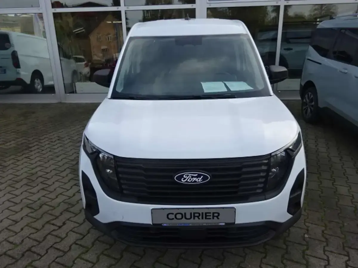 Neu Ford Courier Trend 101 PS (74 kW) 2025 Frostweiß Van / Kleinbus