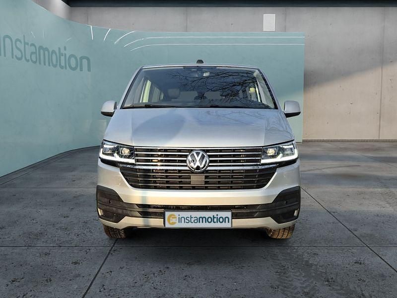 Gebraucht VW Caravelle 150 PS (110 kW) 2024 Silber Van / Kleinbus