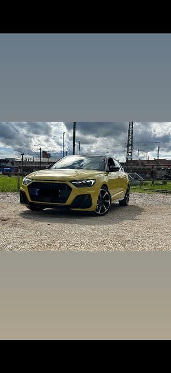 Gelb Gebraucht 2019 Audi A1 Sportback Sport Kleinwagen | 18.500 € (Superpreis) - Bild 1/4