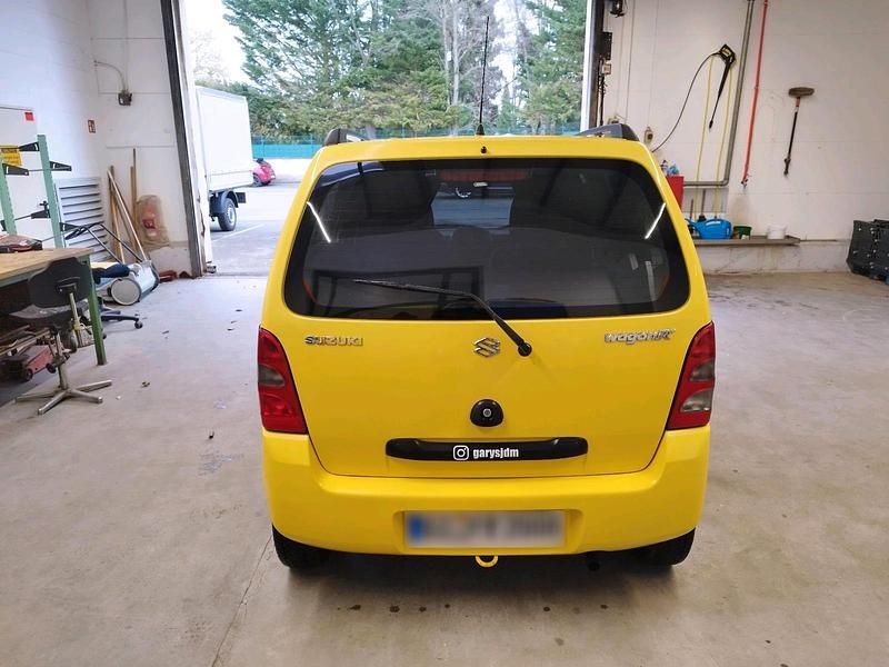 Gebraucht Suzuki Wagon R+ 76 PS (55 kW) 2000 Gelb Van / Kleinbus