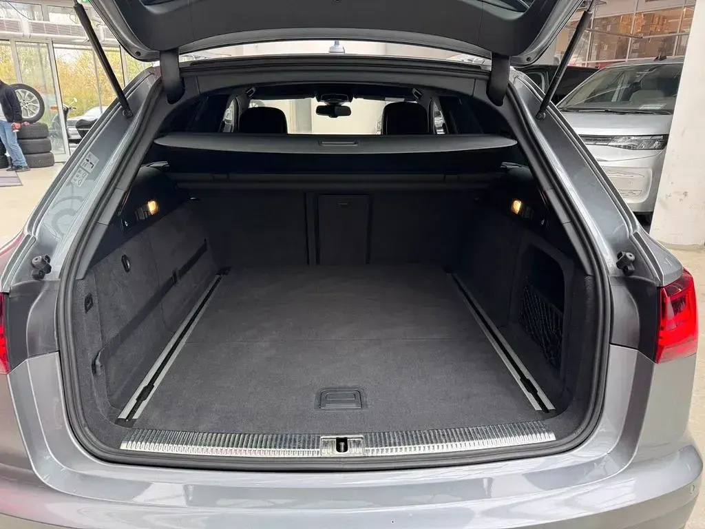 Gebraucht Audi A6 Allroad Ambiente 218 PS (160 kW) 2015 Tornadograu Kombi