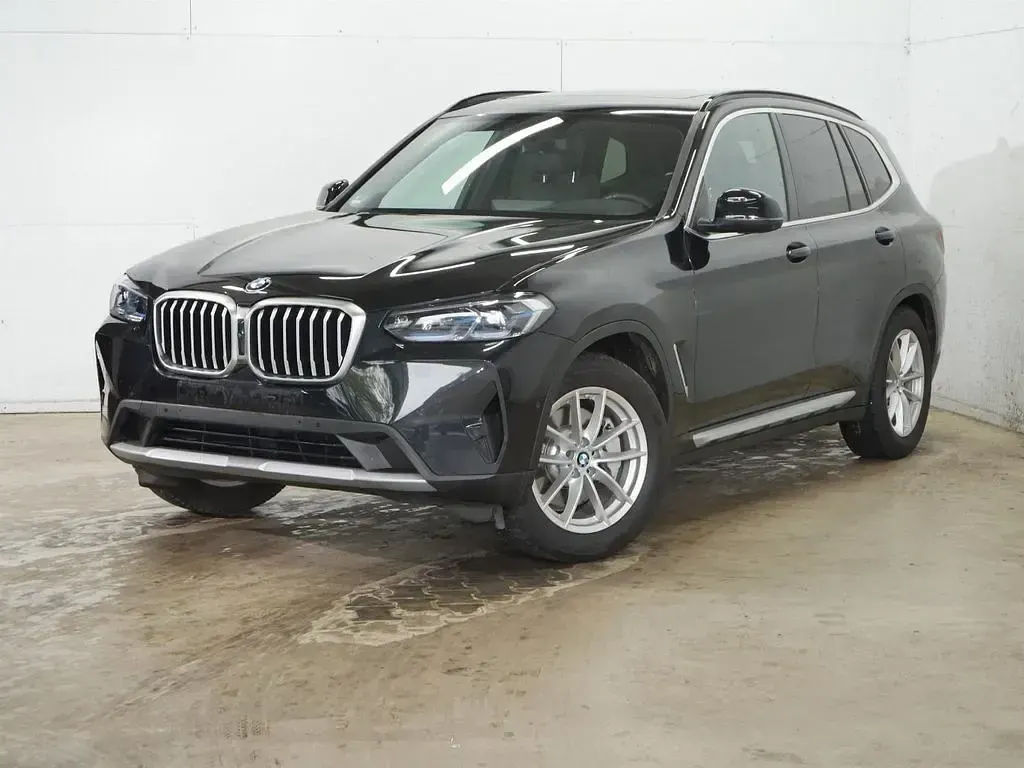 Second-hand BMW X3 Efficient Dynamics 286 CP (210 kW) 2024 Negru SUV