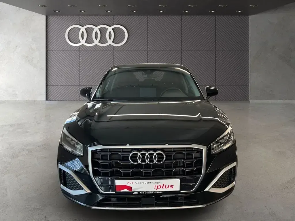 Gebraucht Audi Q2 Advanced Plus 116 PS (85 kW) 2025 Mythosschwarz metallic SUV