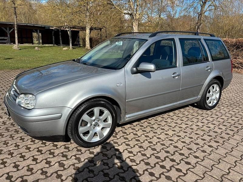 Gebraucht VW Golf IV Pacific 101 PS (74 kW) 2003 Grau Kombi