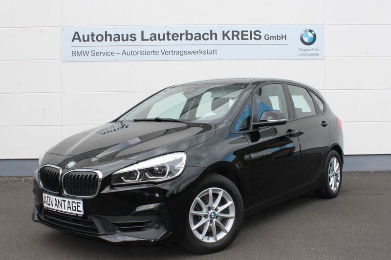 Gebraucht BMW 218 Advantage 140 PS (102 kW) 2019 Schwarz Van / Kleinbus