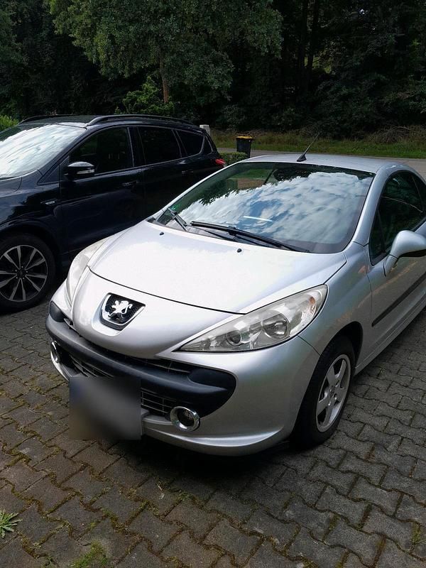Silber Gebraucht 2007 Peugeot 207 CC Cabrio | 899 € (Superpreis) - Bild 1/4