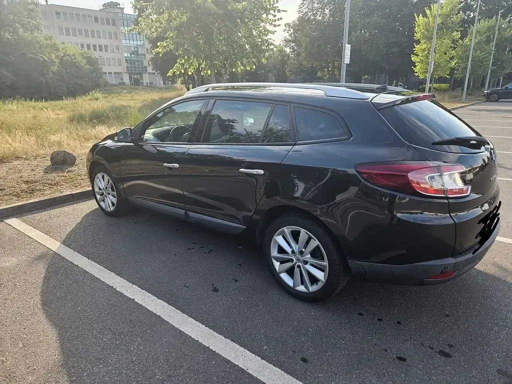 Gebraucht Renault Mégane III 140 PS (102 kW) 2009 Schwarz Limousine
