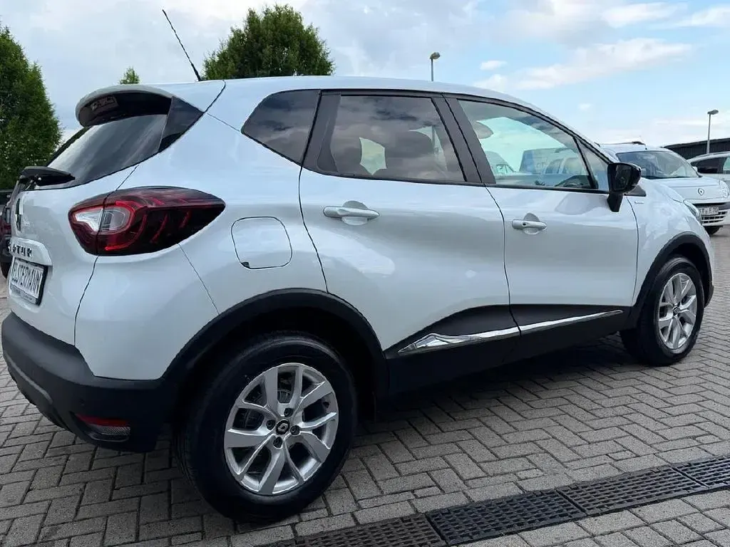 Gebraucht Renault Captur LIMITED 131 PS (96 kW) 2019 Weiß SUV