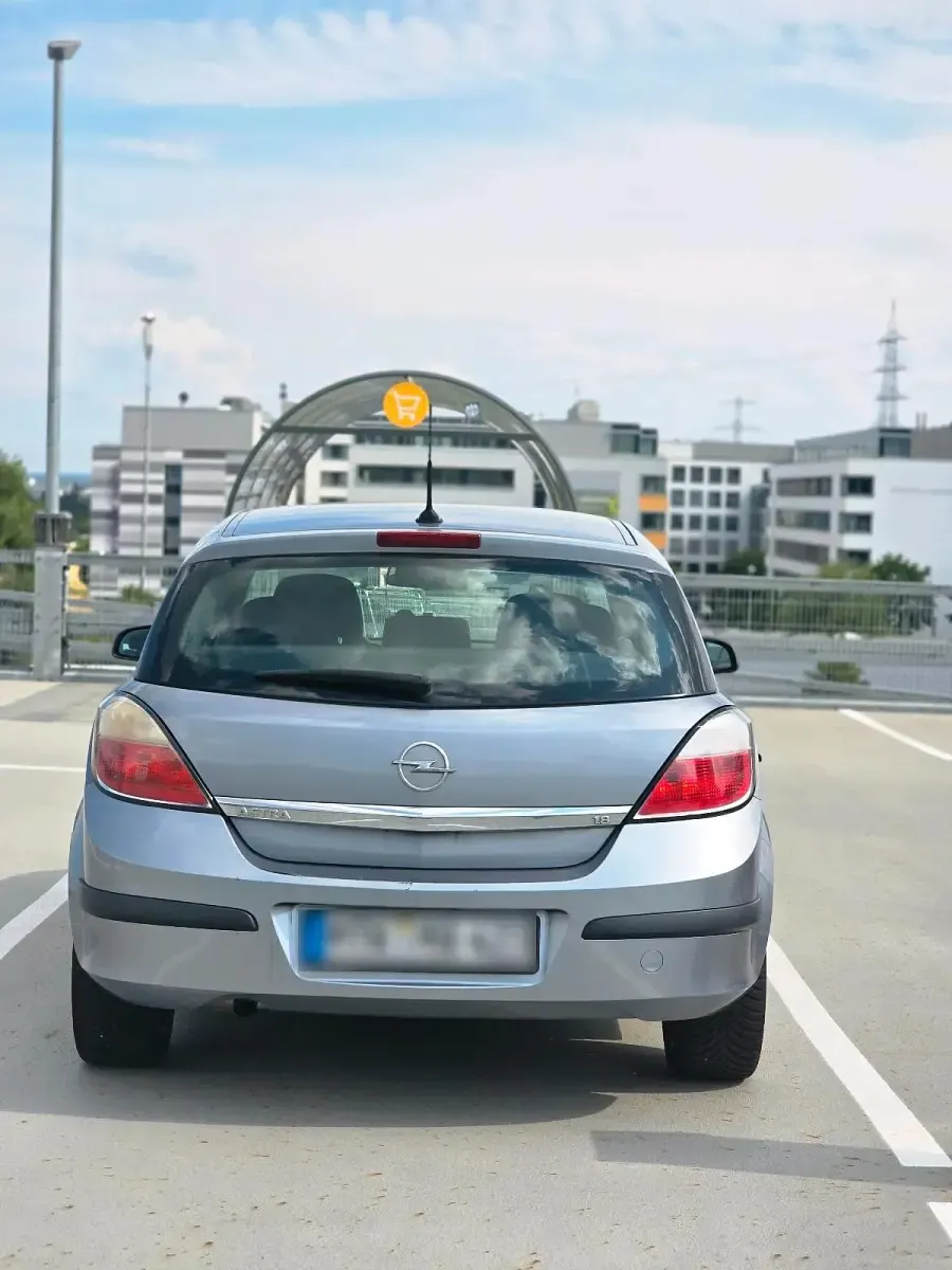 Gebraucht Opel Astra 125 PS (91 kW) 2004 Grau Kleinwagen