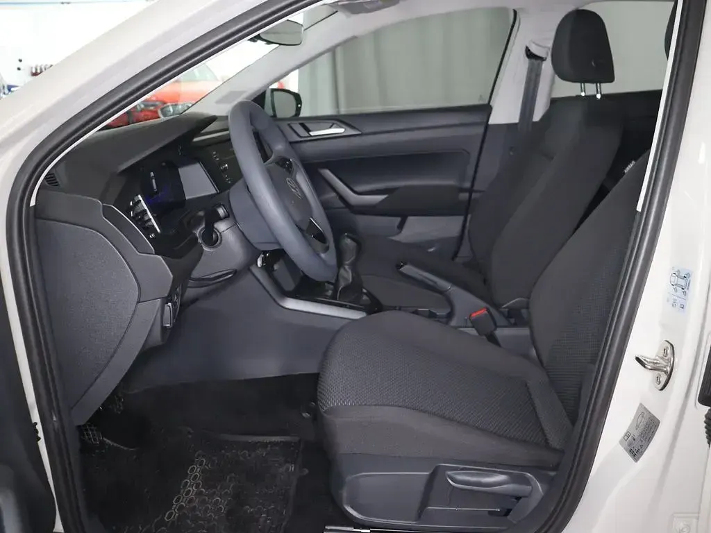 Gebraucht VW Polo 80 PS (58 kW) 2025 Ascotgrau Kleinwagen