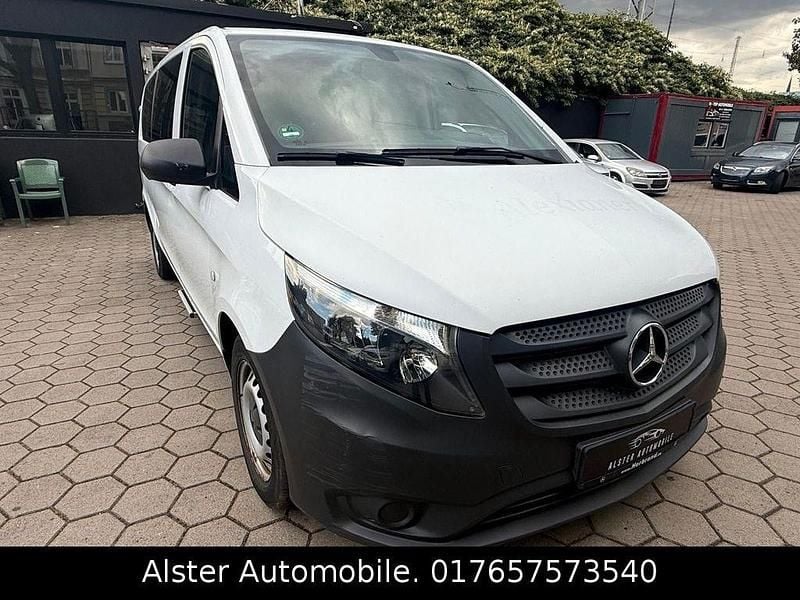 Weiß Gebraucht 2019 Mercedes Vito Van / Kleinbus | 14.400 € (Superpreis) - Bild 1/4